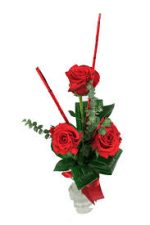 Buchet 3 trandafiri rosii - imagine 3