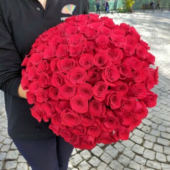 buchet-mare-trandafiri-rosii