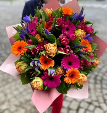 buchet-miniroze-gerbere