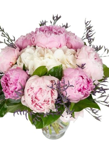 buchet-bujori-roz-si-hortensie-alba-floral-studio-iasi