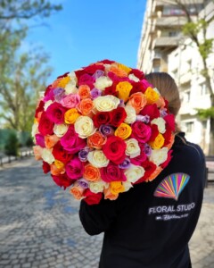 buchet-mare-flori-colorate