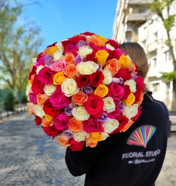 buchet-mare-flori-colorate