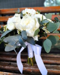 buchet-alb-de-mireasa-floral-studio-iasi