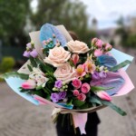buchet-bujori-roz-si-alb-pastel-floral-studio-iasi