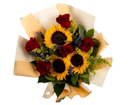 buchet-miezul-verii-cu-floarea-soarelui-trandafiri-lavanda-floral-studio-iasi