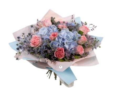 buchet-roua-diminetii-hortensii-pastelate-trandafiri-limonium-floral-studio-iasi