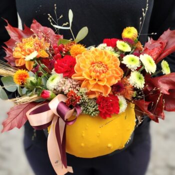 aranjamente-florale-de-toamna-in-dovleci-floral-studio-iasi