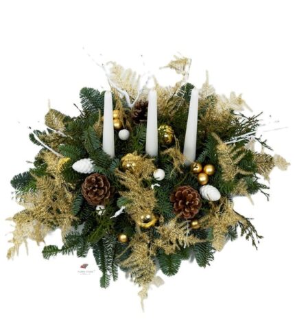 aranjament-craciun-masa-cu-lumanari-albe-floral-studio-iasi