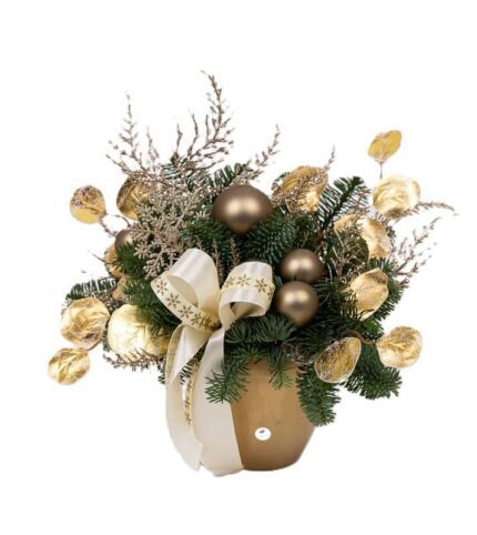 aranjament-iarna-cu-globuri-aurii-floral-studio-iasi
