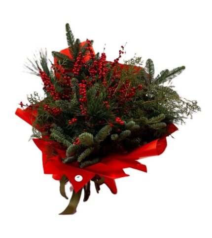 buchet-ilex-conifere-flori-de-iarna-floral-studio-iasi