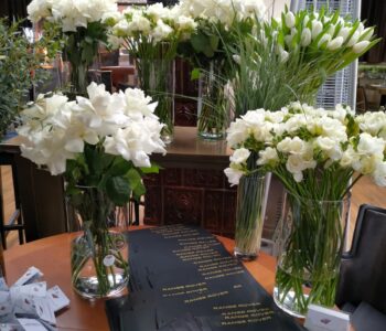 flower-bar-flori-albe-eveniment-corporate-floral-studio-iasi