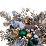 Aranjament verde-auriu în lădiță lemn cu brad artificial și accesorii - imagine 3