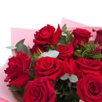 Buchet 11 trandafiri rosii - imagine 3