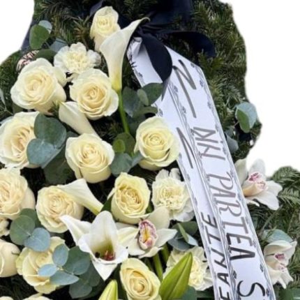 Coroană funerară Eleganță eternă - coroane funerare Iași